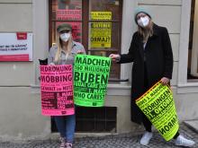 Die Plakatserie ist im Rahmen des Projekt "SHEclaim the streets! Feministisches im öffentlichen Raum" entstanden. Foto: Verein Amazone
